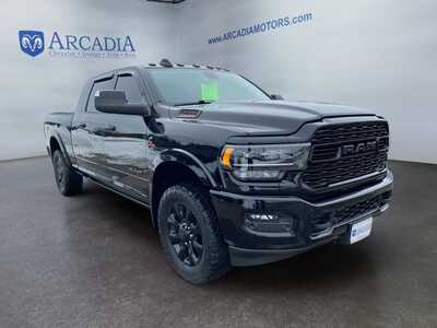 2022 RAM 3500 Crew Cab, $56000. Photo 7