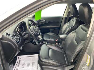 2018 Jeep Compass, $16900. Photo 10