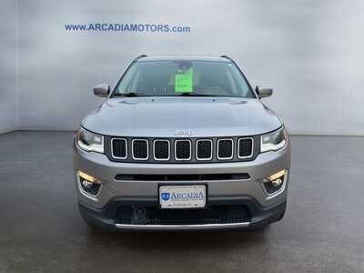 2018 Jeep Compass, $16900. Photo 8