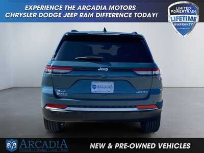 2026 Jeep Grand Cherokee, $0. Photo 4