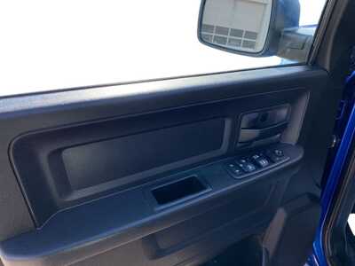 2017 RAM 1500 Ext Cab, $14300. Photo 11