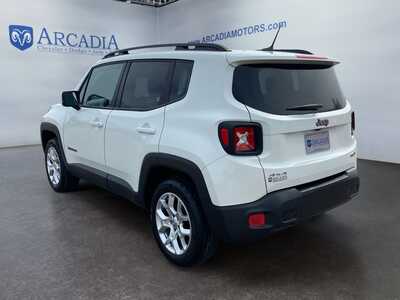 2015 Jeep Renegade, $9900. Photo 3