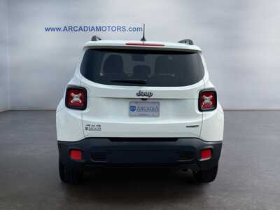 2015 Jeep Renegade, $9900. Photo 4