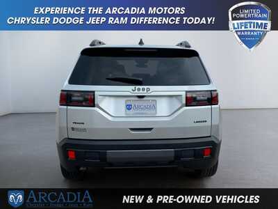 2026 Jeep Cherokee, $0. Photo 4