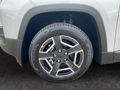 2026 Jeep Cherokee, $0. Photo 9