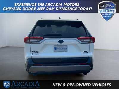 2021 Toyota RAV4, $34900. Photo 4