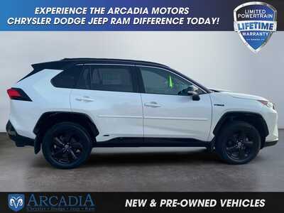 2021 Toyota RAV4, $34900. Photo 6