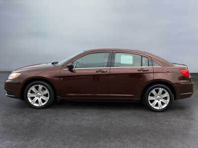 2012 Chrysler 200, $9149. Photo 2