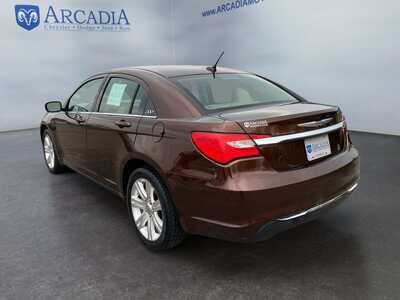 2012 Chrysler 200, $9149. Photo 3
