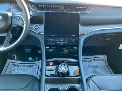 2025 Jeep Grand Cherokee, $0. Photo 11