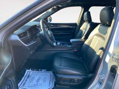 2025 Jeep Grand Cherokee, $0. Photo 9