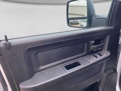 2026 RAM 3500 Crew Cab, $0. Photo 11