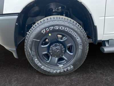 2026 RAM 3500 Reg Cab, $0. Photo 9