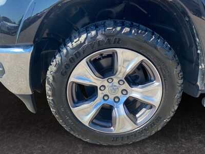 2021 RAM 1500 Crew Cab, $35749. Photo 9