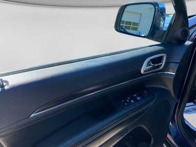 2014 Jeep Grand Cherokee, $8149. Photo 11