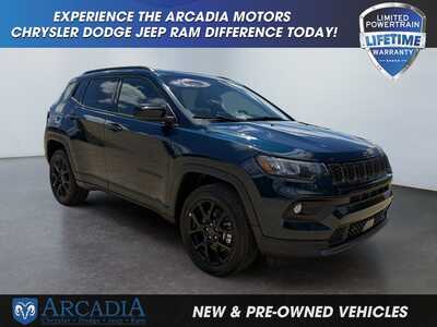 2026 Jeep Compass, $0. Photo 7