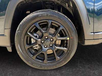2026 Jeep Compass, $0. Photo 9
