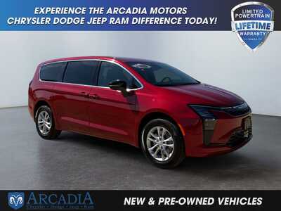 2027 Chrysler Pacifica, $0. Photo 7