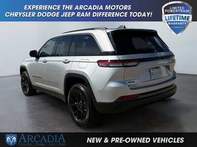 2026 Jeep Grand Cherokee, $0. Photo 3