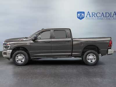 2026 RAM 2500 Crew Cab, $0. Photo 3