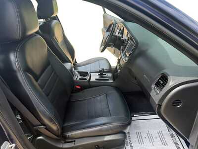 2013 Dodge Charger, $10149. Photo 6