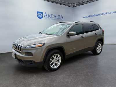 2018 Jeep Cherokee, $14451. Photo 1