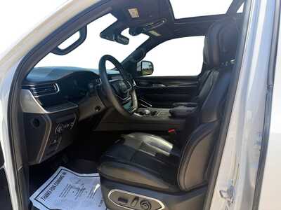 2022 Jeep Wagoneer, $44149. Photo 9