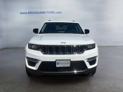 2022 Jeep Grand Cherokee, $28049. Photo 4
