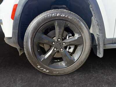 2024 Jeep Grand Cherokee L, $39149. Photo 9