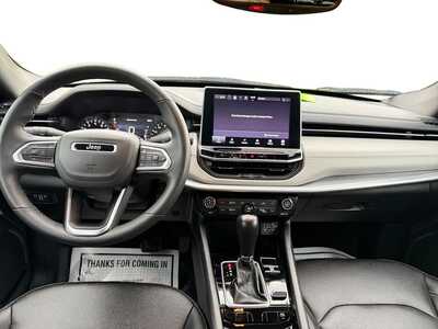 2025 Jeep Compass, $25249. Photo 12