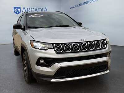 2025 Jeep Compass, $25249. Photo 7