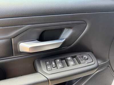 2026 RAM 1500 Crew Cab, $0. Photo 11