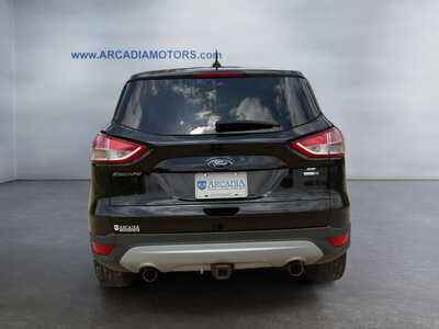 2013 Ford Escape, $9149. Photo 4