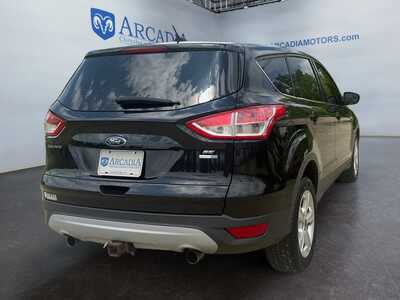 2013 Ford Escape, $9149. Photo 5