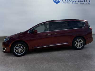 2019 Chrysler Pacifica, $20149. Photo 2