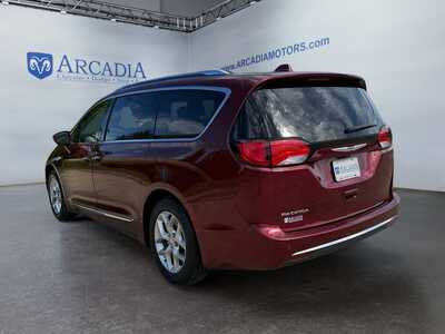 2019 Chrysler Pacifica, $20149. Photo 3