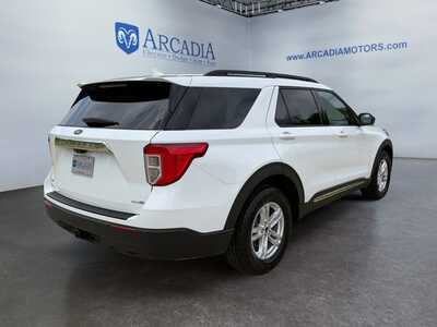 2020 Ford Explorer, $24149. Photo 5