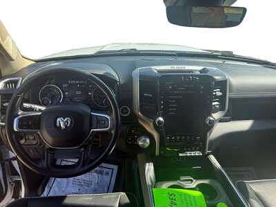 2021 RAM 1500, $33901. Photo 2