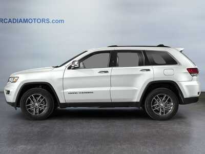 2021 Jeep Grand Cherokee, $25749. Photo 3