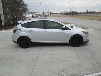 2013 Ford Focus, $3890. Photo 5
