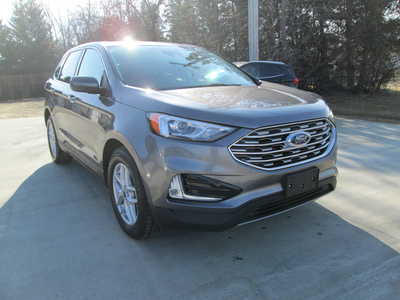 2021 Ford Edge, $20650. Photo 2