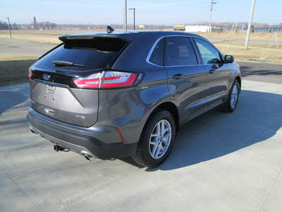 2021 Ford Edge, $20650. Photo 3