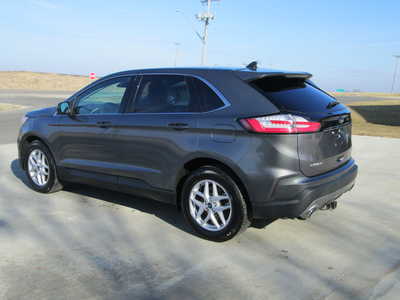 2021 Ford Edge, $20650. Photo 4