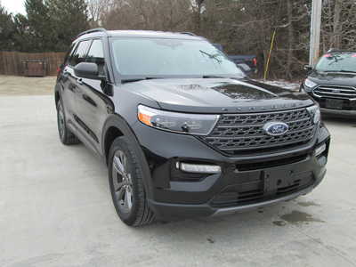 2021 Ford Explorer, $21990. Photo 2