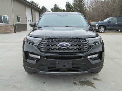 2021 Ford Explorer, $21990. Photo 5
