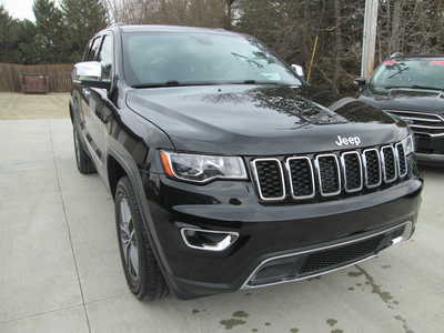 2020 Jeep Grand Cherokee, $20990. Photo 2