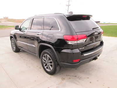 2020 Jeep Grand Cherokee, $20990. Photo 4