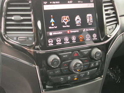 2020 Jeep Grand Cherokee, $20990. Photo 11