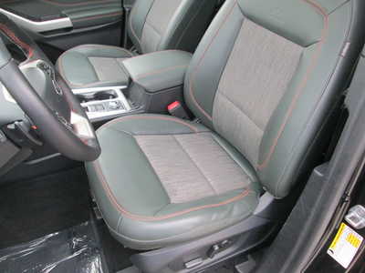 2022 Ford Explorer, $24490. Photo 9