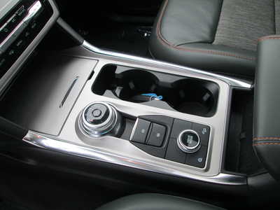 2022 Ford Explorer, $24490. Photo 10